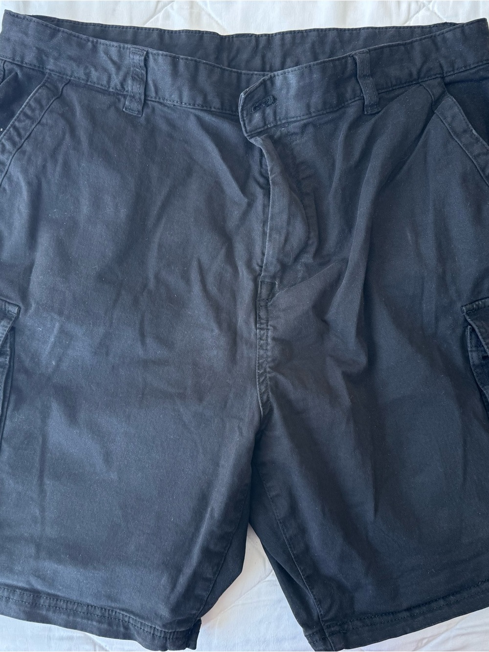 Zara Black Men's Cargo Shorts with Side Pockets
